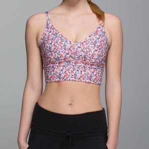 Lululemon Solo Bra *Luon Prism Petal Multi 6 EUC